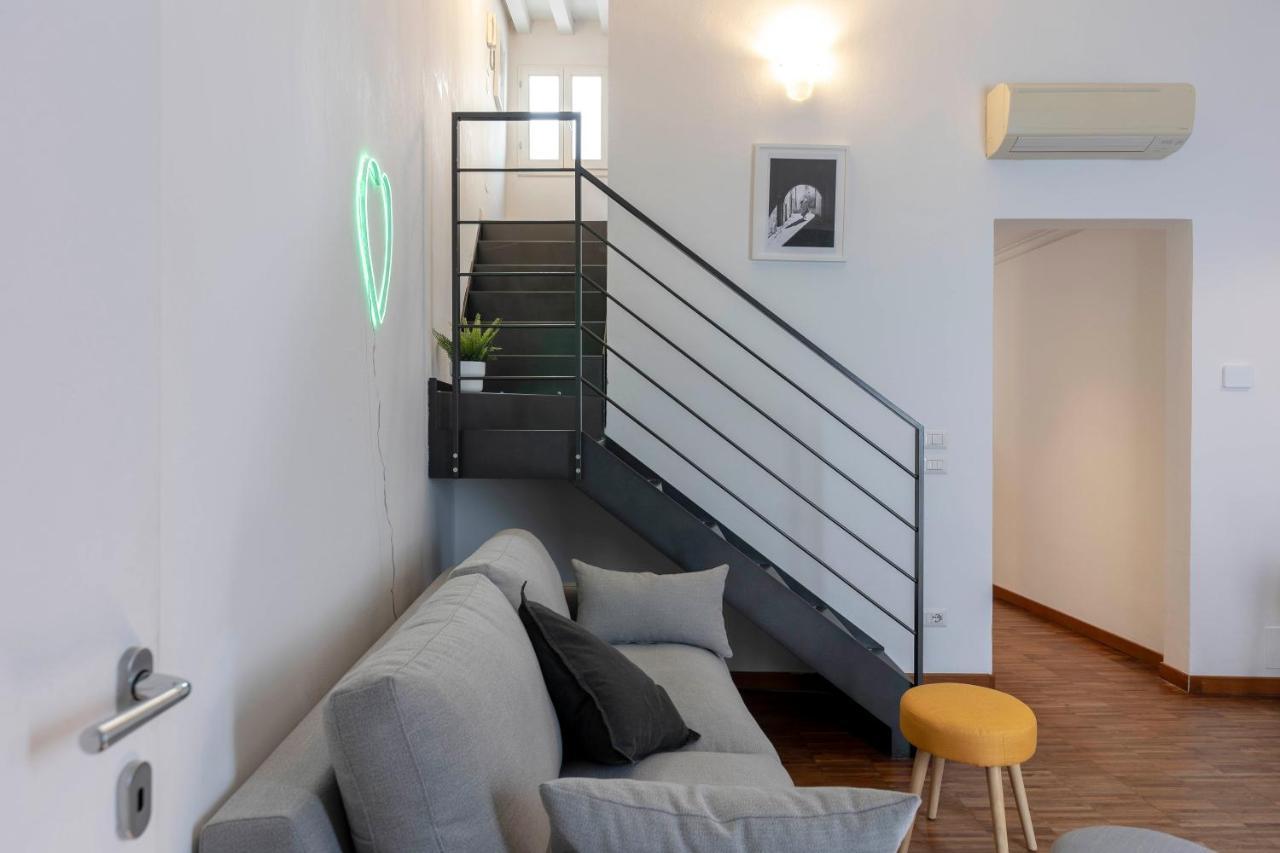 Charme In Santa Maria Novella Apartment Florence Exterior photo